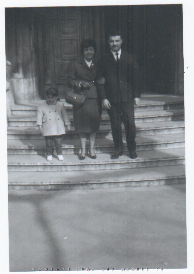 jeannine,mamy esther et gerard  en 1961 a lyon.jpg